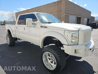 2011 Ford Super Duty F-350 Lariat Crew Cab Medium Bed - miniatura 4