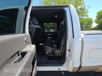 2011 Ford Super Duty F-350 Lariat Crew Cab Medium Bed - miniatura 10