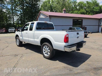 2011 Ford Super Duty F-350 Lariat Extended Cab Medium Bed w/Rear Doors - miniatura 2