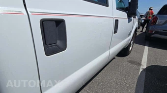 2011 Ford Super Duty F-350 XL Crew Cab Long Bed - miniatura 28