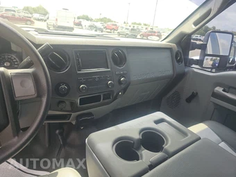 2011 Ford Super Duty F-350 XL Crew Cab Long Bed - miniatura 11