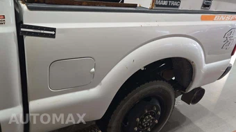 2011 Ford Super Duty F-350 XL Extended Cab Medium Bed w/Rear Doors - miniatura 30