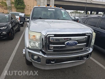 2011 Ford Super Duty F-450 Lariat Crew Cab Long Bed DRW - miniatura 2