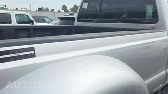 2011 Ford Super Duty F-450 Lariat Crew Cab Long Bed DRW - miniatura 23