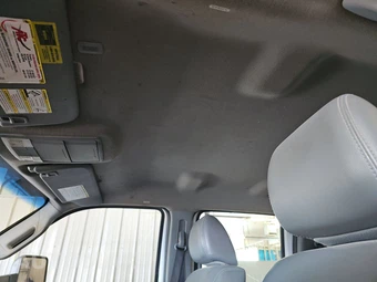 2011 Ford Super Duty F-550 Cab Chassis XL Crew Cab DRW - miniatura 17