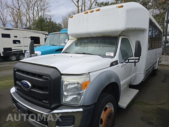 2011 Ford Super Duty F-550 Cab Chassis XL Regular Cab DRW