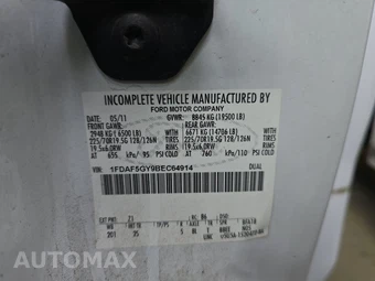 2011 Ford Super Duty F-550 Cab Chassis XL Regular Cab DRW - miniatura 15