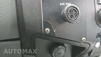 2011 Ford Super Duty F-550 Cab Chassis XL Regular Cab DRW - miniatura 22