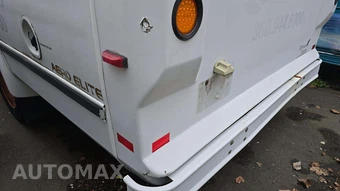 2011 Ford Super Duty F-550 Cab Chassis XL Regular Cab DRW - miniatura 30