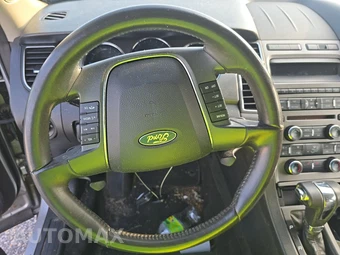 2011 Ford Taurus SEL – miniatura 10