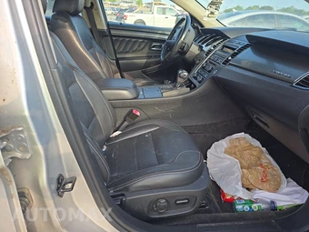 2011 Ford Taurus SEL – miniatura 8
