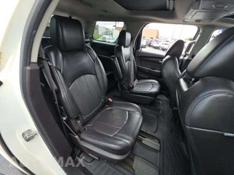 2011 GMC Acadia Denali 5SA - miniatura 17