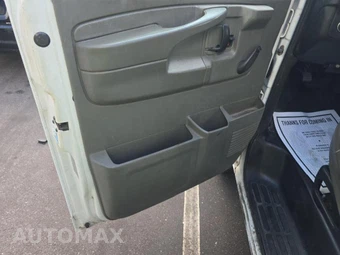 2011 GMC Savana 2500 Cargo Van 1WT 135.0" WB – miniatura 10