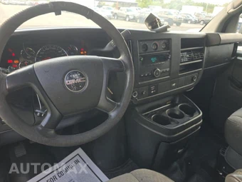 2011 GMC Savana 2500 Cargo Van 1WT 135.0" WB – miniatura 12