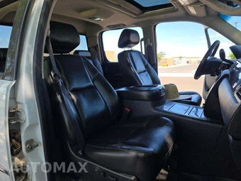 2011 GMC Sierra 2500 Denali HD Crew Cab Medium Bed 5SA - miniatura 18