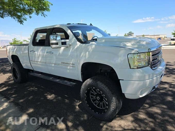 2011 GMC Sierra 2500 Denali HD Crew Cab Medium Bed 5SA - miniatura 4
