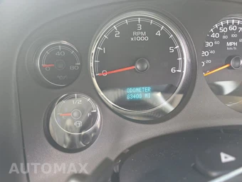 2011 GMC Yukon Denali 1500 5SA – miniatura 12