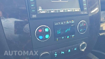 2011 GMC Yukon Denali 1500 5SA – miniatura 23