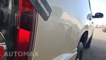 2011 GMC Yukon Denali 1500 5SA – miniatura 26