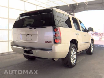 2011 GMC Yukon Denali 1500 5SA – miniatura 4