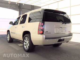 2011 GMC Yukon Denali 1500 5SA – miniatura 6