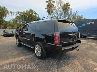 2011 GMC Yukon Denali XL 5SA – miniatura 2