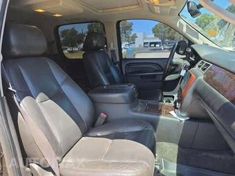 2011 GMC Yukon Denali XL 5SA - miniatura 15