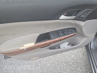 2011 Honda Accord Sedan EX-L – miniatura 9