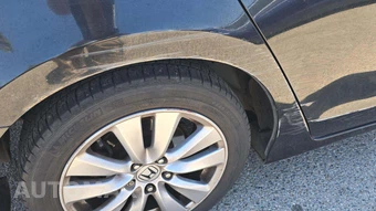2011 Honda Accord Sedan EX-L w/Navigation – miniatura 35