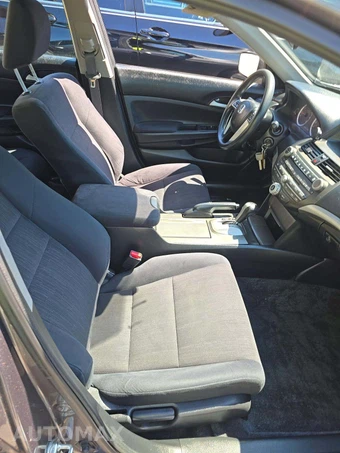 2011 Honda Accord Sedan LX - miniatura 18
