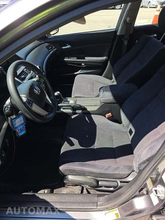 2011 Honda Accord Sedan LX - miniatura 6