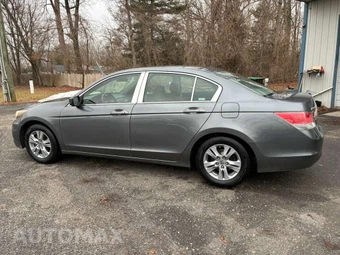 2011 Honda Accord Sedan LX-P - miniatura 11