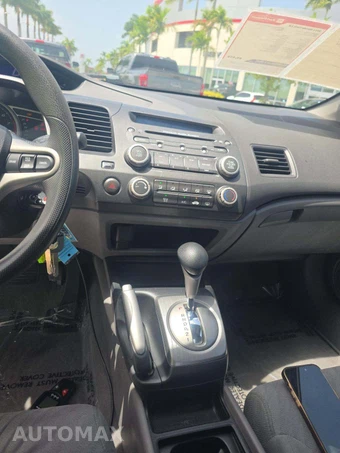 2011 Honda Civic Coupe LX - miniatura 7