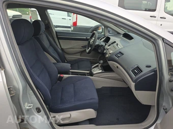 2011 Honda Civic Hybrid Sedan - miniatura 14