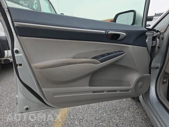 2011 Honda Civic Hybrid Sedan - miniatura 15
