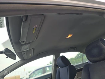 2011 Honda Civic Hybrid Sedan - miniatura 20