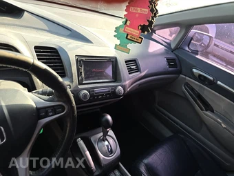 2011 Honda Civic Hybrid Sedan – miniatura 11