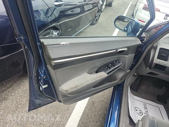 2011 Honda Civic Sedan EX w/Navigation – miniatura 9