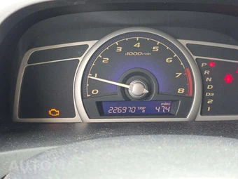 2011 Honda Civic Sedan LX - miniatura 9