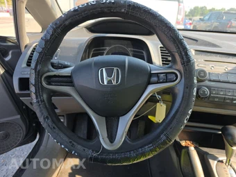 2011 Honda Civic Sedan LX - miniatura 10