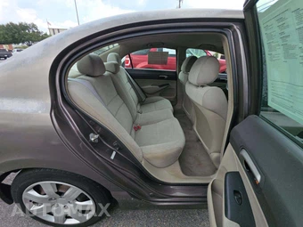 2011 Honda Civic Sedan LX – miniatura 16