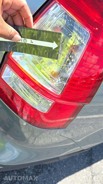 2011 Honda CR-V LX - miniatura 19