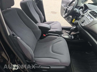 2011 Honda Fit – miniatura 15