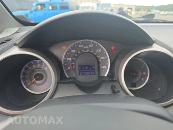 2011 Honda Fit Sport – miniatura 12