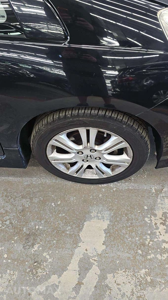 2011 Honda Fit Sport – miniatura 32