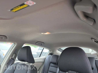 2011 Honda Insight EX - miniatura 11