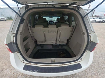 2011 Honda Odyssey EX-L 118.1" WB - miniatura 12