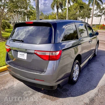 2011 Honda Odyssey EX-L 118.1" WB - miniatura 10