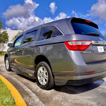 2011 Honda Odyssey EX-L 118.1" WB - miniatura 15