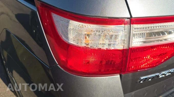 2011 Honda Odyssey EX-L w/Navigation 118.1" WB - miniatura 27
